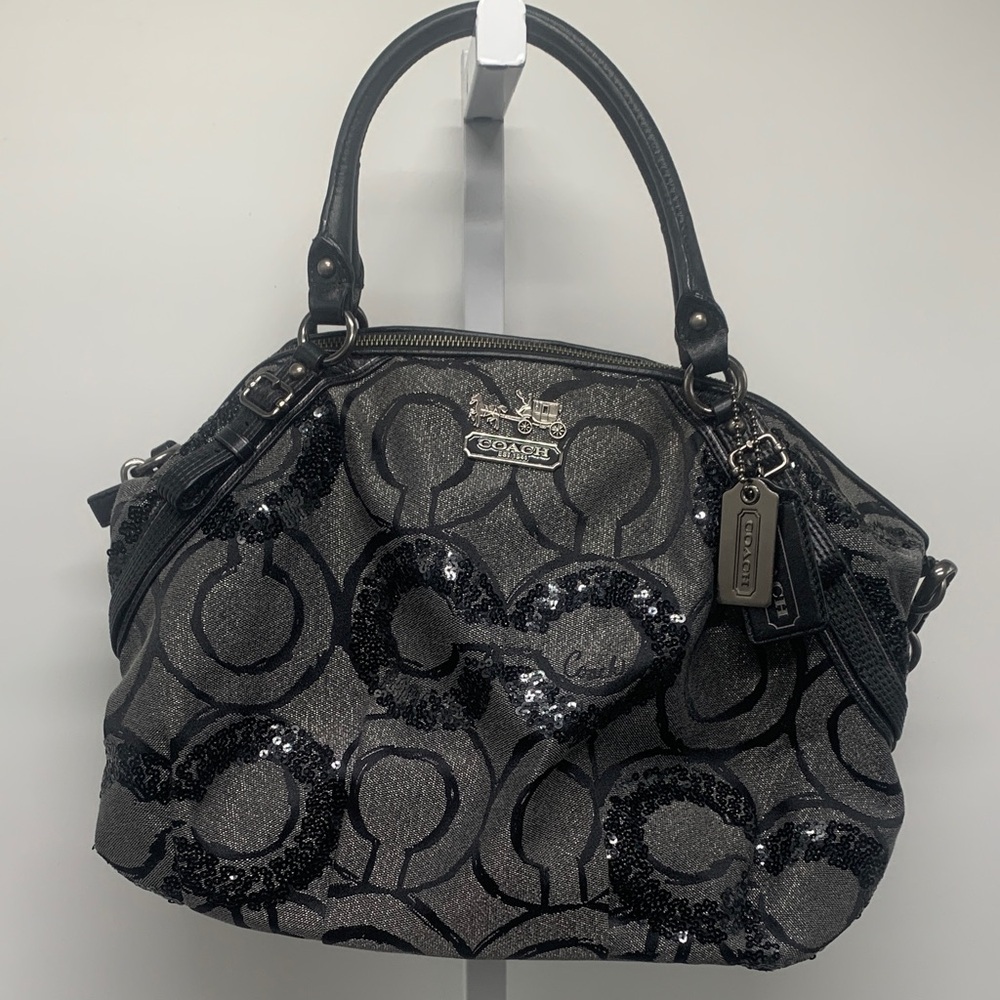 Coach Black and Silver Sequin Shoulder Bag Chelsea purse handbag